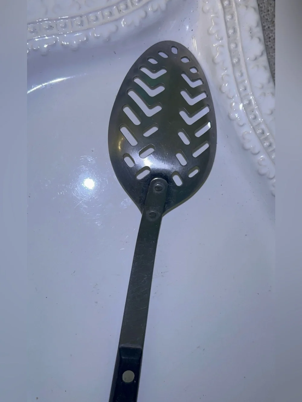 Vintage EKCO Flint Arrowhead slotted spoon